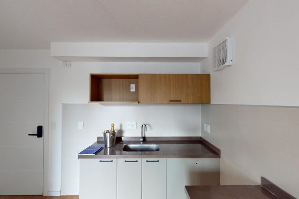 0.10957200_1728490545