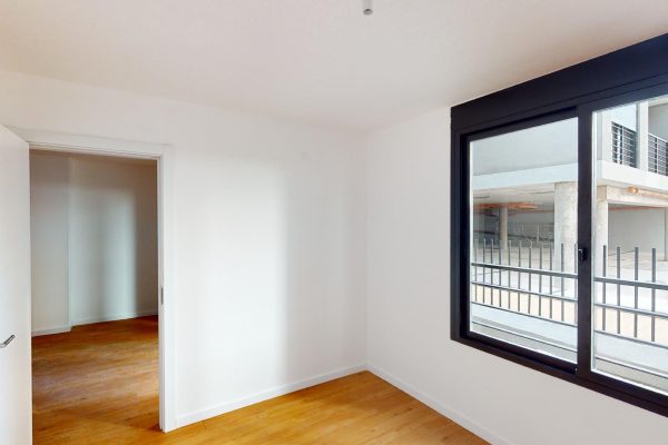 0.12927700_1728490545